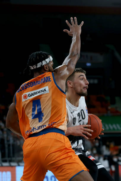 仅适用于比 仅适用于比