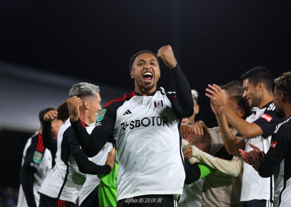 曝托马斯要5年1.62亿：篮网只给1500万年薪 或签599万归队