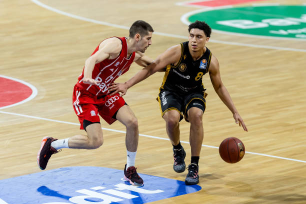 纳尼：若昂-内维斯球商极高，本该会是曼联出色的引援（纳尼：若昂-内维斯球商出众，原本会成为曼联的理想引援）