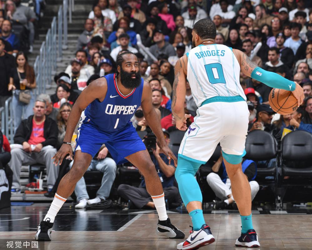 新赛季暂被租借至次级联赛！西乙俱乐部官方宣布余嘉豪加盟球队